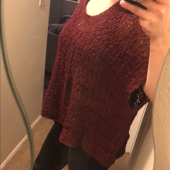 🌟Donated. Maroon knitted poncho - Picture 6 of 6